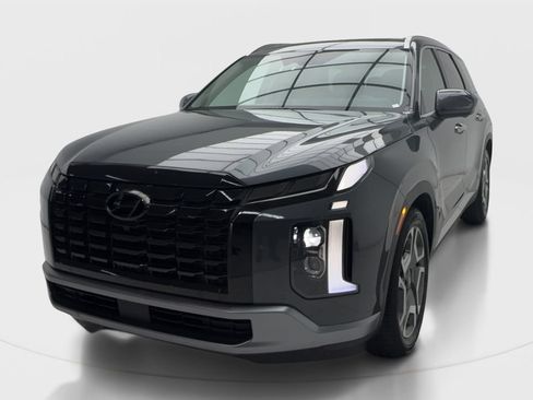 Used 2025 Hyundai Palisade Limited FWD image 4