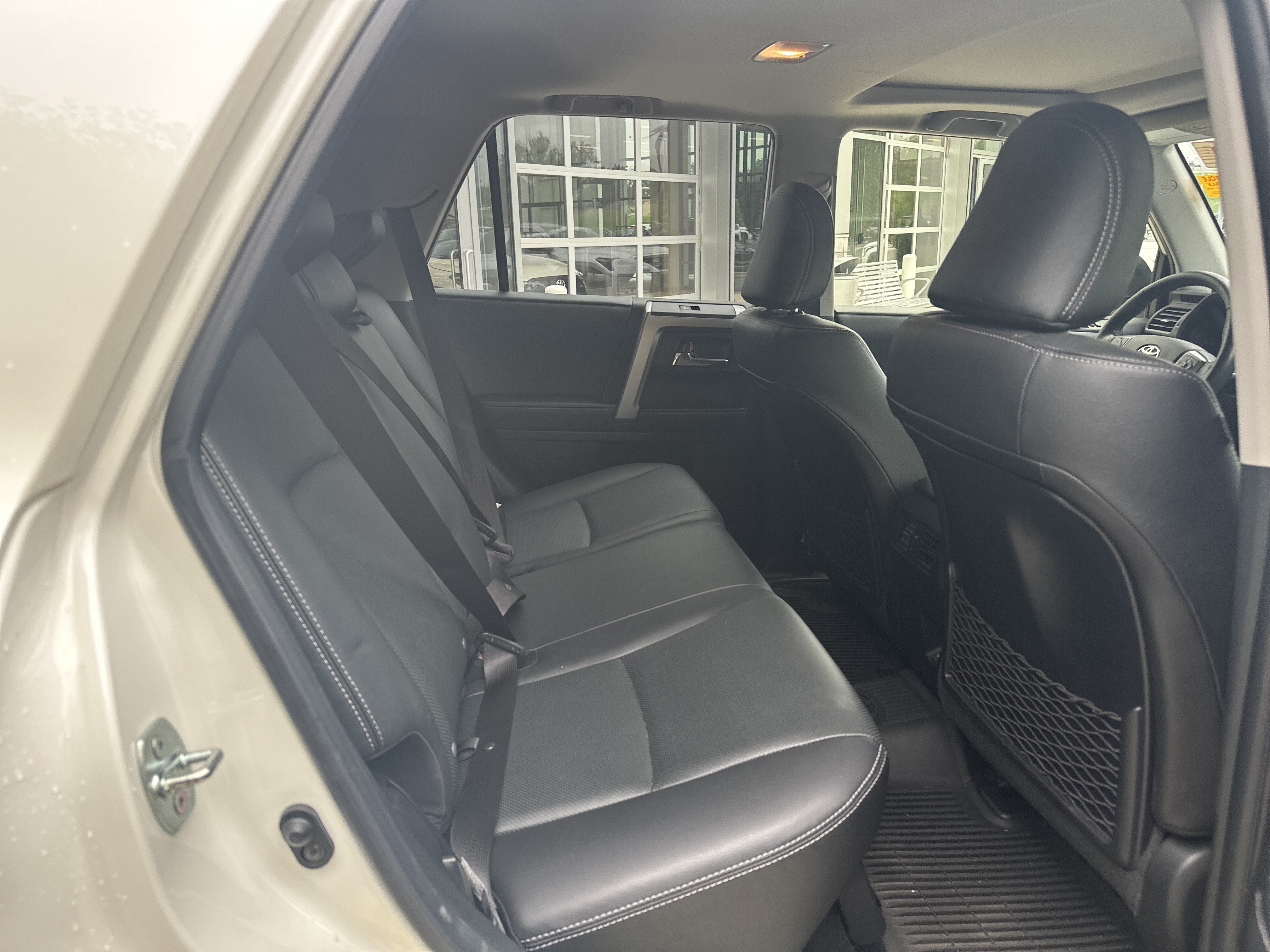 Used 2023 Toyota 4Runner Limited AWD/4WD image 30