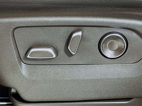 Used 2026 GMC Sierra 1500 Denali w/ Denali Reserve Package image 19