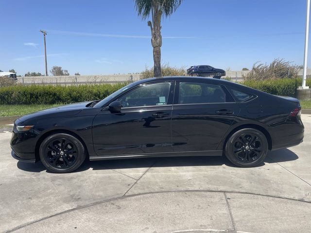 Used 2025 Honda Accord SE image 5