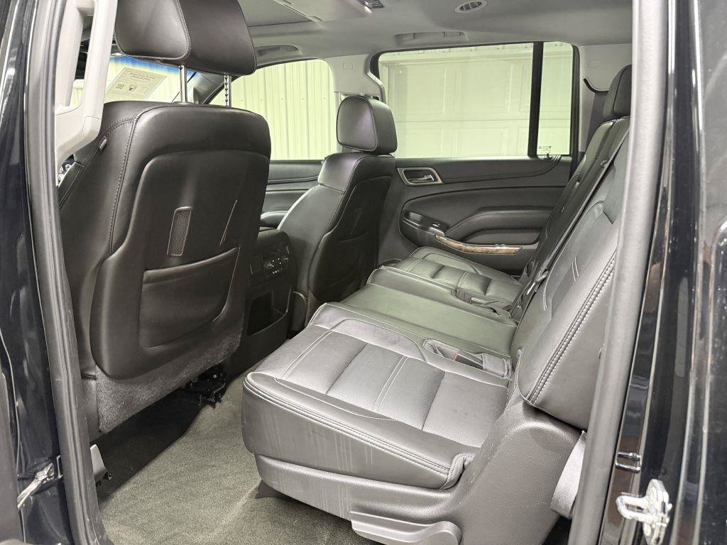 Used 2016 GMC Yukon XL Denali w/ Open Road Package AWD/4WD image 30