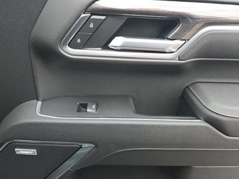 New 2026 Chevrolet Silverado 1500 LTZ w/ LTZ Premium Package image 18