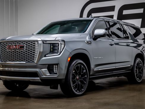 Used 2024 GMC Yukon XL Denali w/ Max Trailering Package image 27