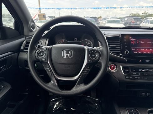 Certified 2023 Honda Ridgeline Sport image 21