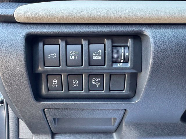 Used 2023 Subaru Forester Limited AWD/4WD image 16