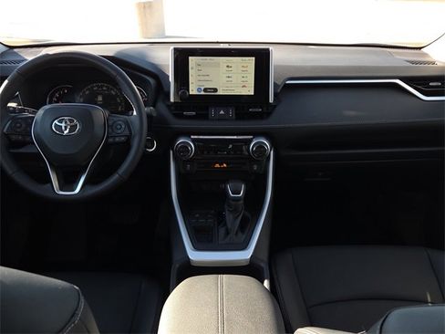 Used 2025 Toyota RAV4 XLE Premium image 12