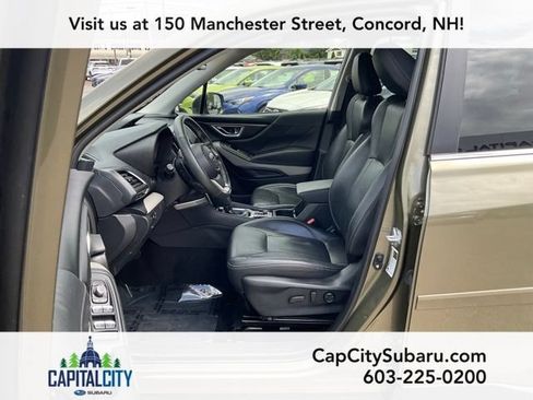 Used 2023 Subaru Forester Limited AWD/4WD image 14