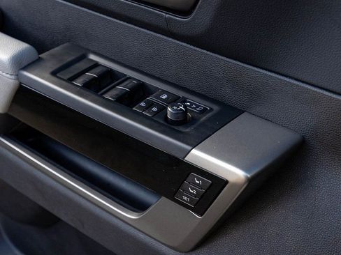 Used 2026 Toyota Tundra Limited w/ Power Package image 12