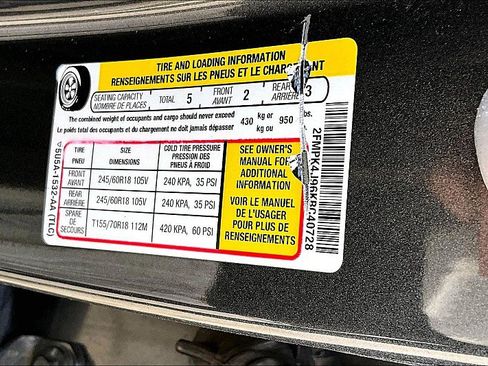 Used 2019 Ford Edge SEL w/ Cold Weather Package image 18