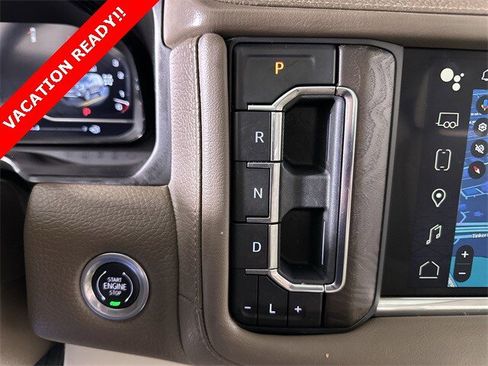 Used 2024 GMC Yukon XL Denali w/ Max Trailering Package image 16