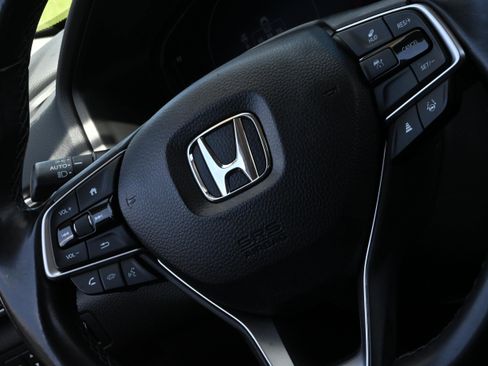 Used 2021 Honda Accord Touring image 25