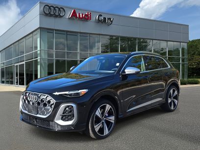 New 2025 Audi SQ5 Prestige