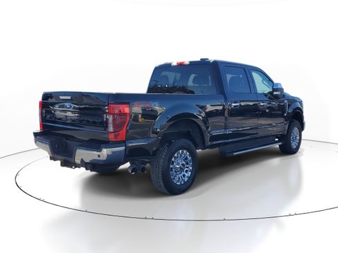Used 2022 Ford F250 XLT w/ XLT Premium Package image 6