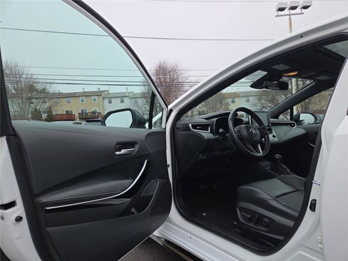 Used 2021 Toyota Corolla XSE w/ Carpet Mat Package (TMS) image 13