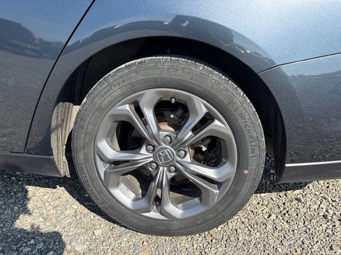 Used 2024 Honda Accord EX image 6