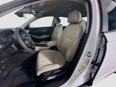 Used 2023 Honda Accord LX image 22