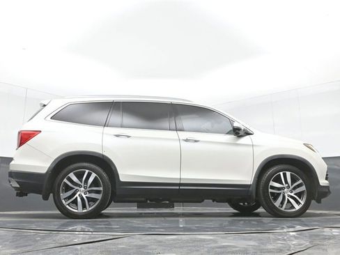 Used 2017 Honda Pilot Touring image 51
