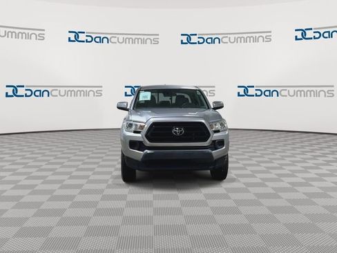 Used 2021 Toyota Tacoma SR AWD/4WD image 4