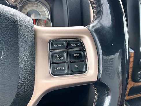 Used 2013 RAM 1500 Laramie Longhorn w/ Convenience Group AWD/4WD image 19