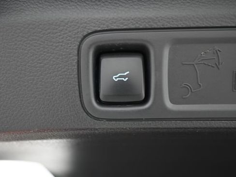 Used 2024 Ford Expedition Max Platinum AWD/4WD image 23