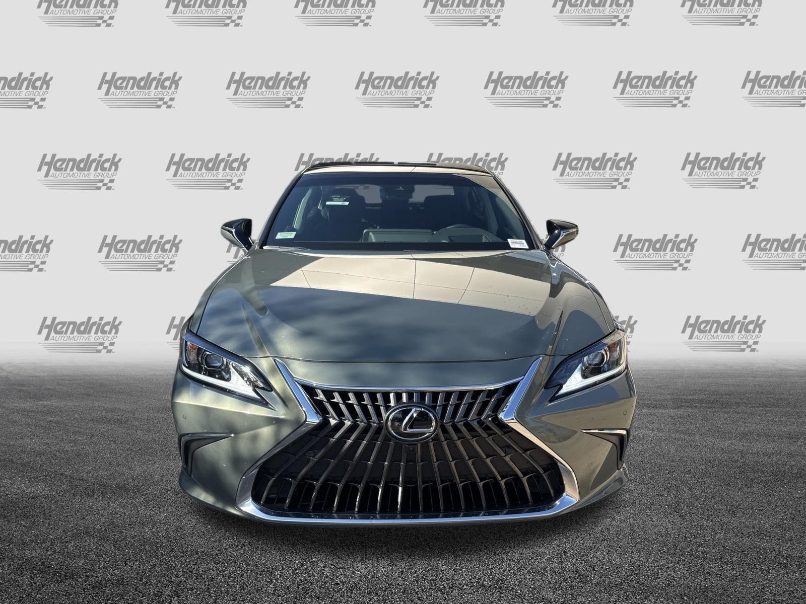 Certified 2025 Lexus ES 350 w/ Accessory Package (Z1) FWD image 3
