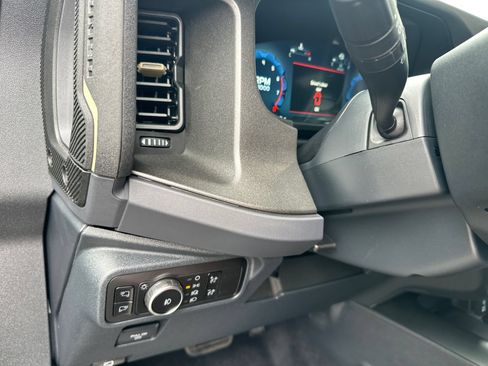 New 2025 Ford Bronco Badlands AWD/4WD image 37