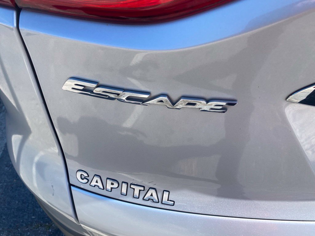 Used 2016 Ford Escape SE w/ SE Chrome Package AWD/4WD image 13