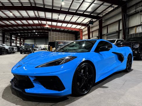 Used 2023 Chevrolet Corvette Stingray Preferred Cpe w/ Stealth Interior Trim Package RWD image 17