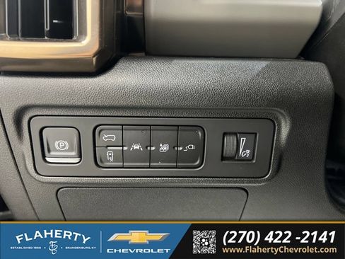 Used 2024 GMC Hummer EV 3X w/ LPO, Illumination Package AWD/4WD image 21