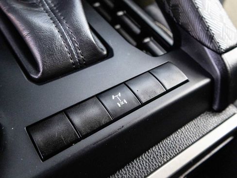 Certified 2024 Toyota Tacoma TRD Off-Road image 30