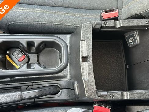 Used 2025 Jeep Wrangler Sahara 4xe image 24