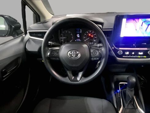 Used 2024 Toyota Corolla LE FWD image 6