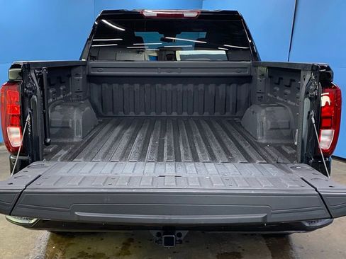 Used 2024 GMC Sierra 1500 Elevation image 11