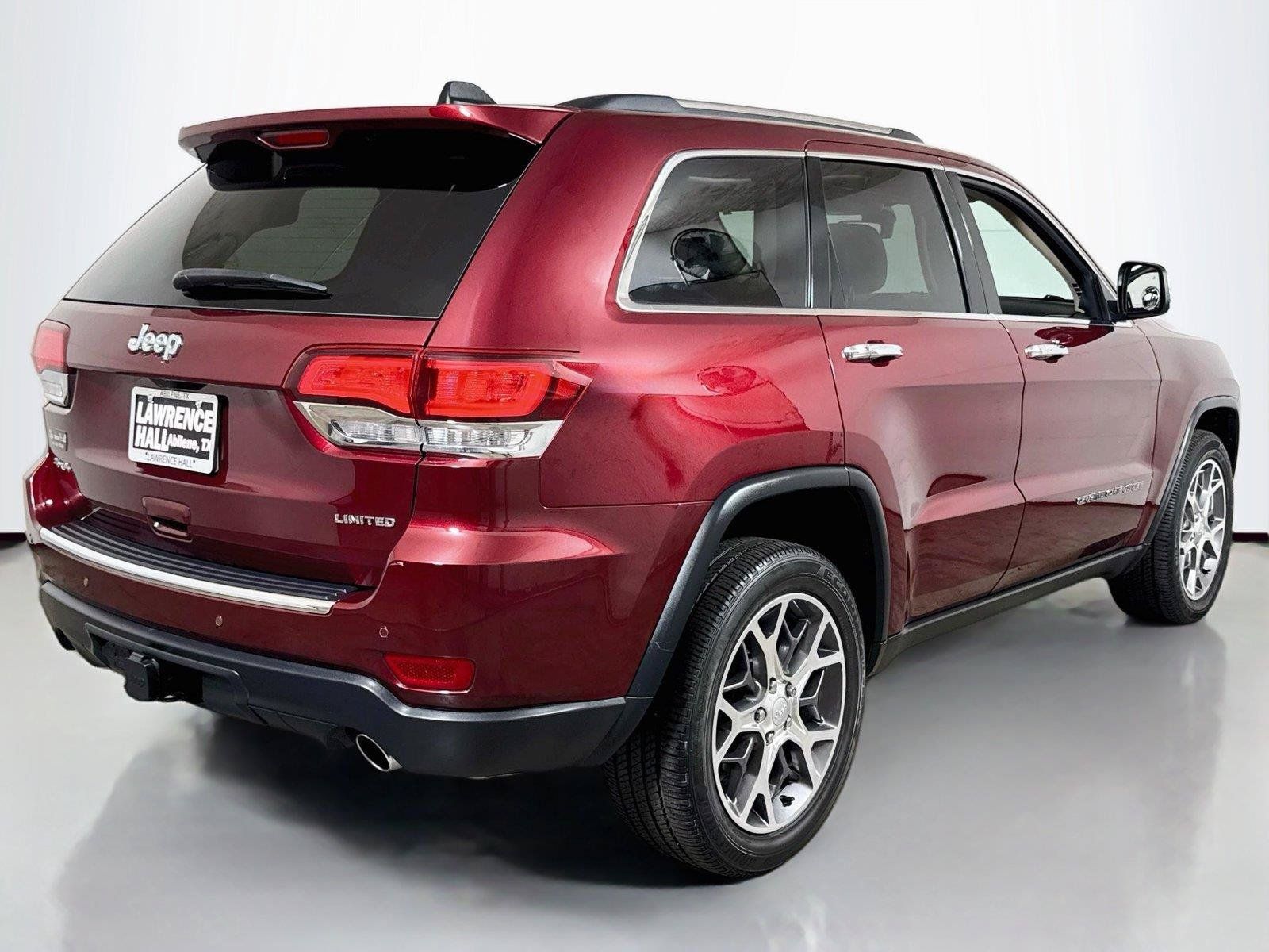 Used 2021 Jeep Grand Cherokee Limited w/ Luxury Group II AWD/4WD image 4