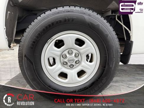 Used 2024 Nissan Frontier S w/ S Utility Package image 9