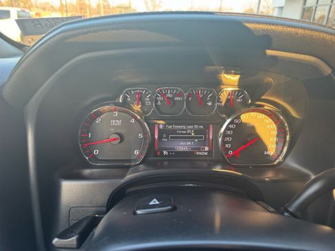 Used 2015 GMC Sierra 1500 SLT w/ Suspension Package, Off-Road image 11