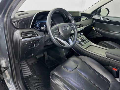 Used 2022 Hyundai Palisade Limited FWD image 9