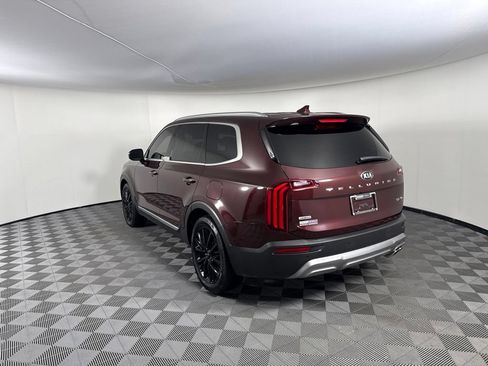Used 2021 Kia Telluride SX AWD/4WD image 3
