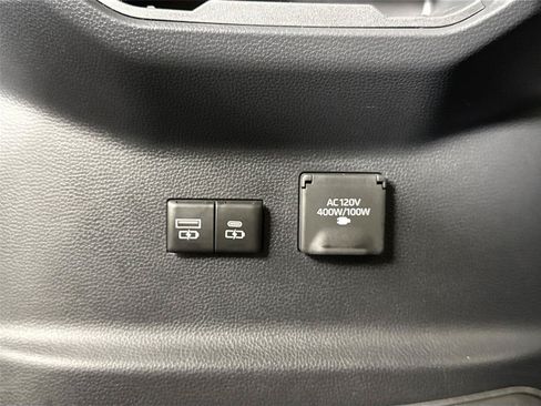 Used 2023 Toyota Tundra Limited w/ Power Package RWD image 39