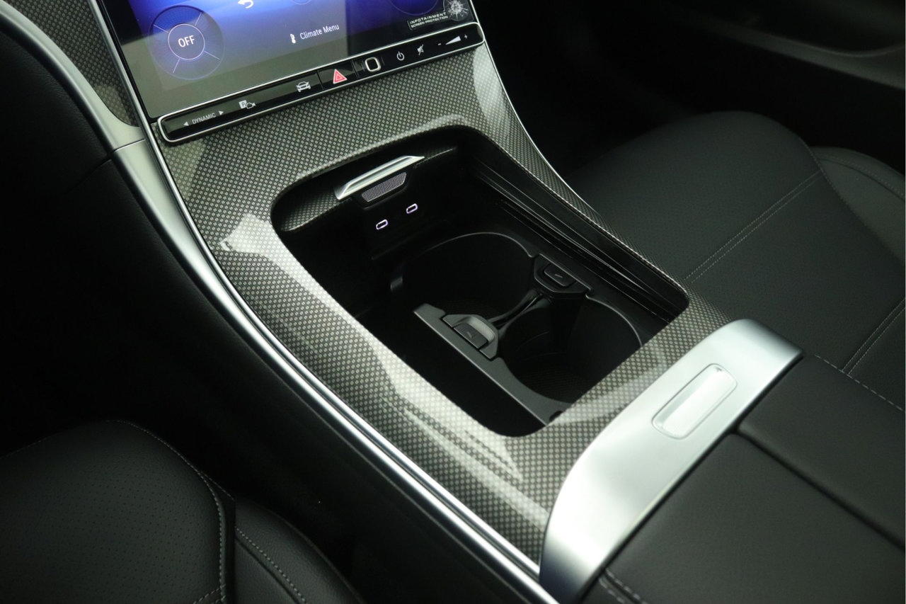 New 2026 Mercedes-Benz C 300 Sedan image 6