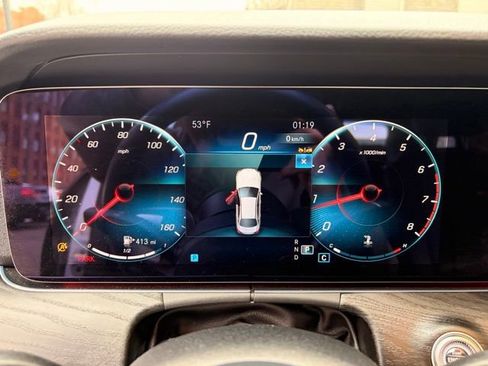 Used 2023 Mercedes-Benz E 350 4MATIC Sedan w/ Premium Package image 25