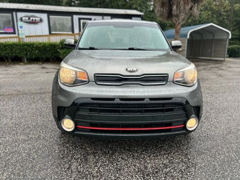 Used 2018 Kia Soul ! image 4