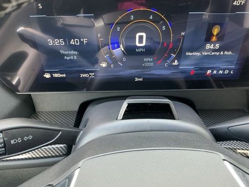 New 2026 Chevrolet Traverse High Country image 24