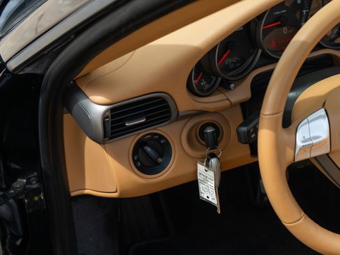 Used 2007 Porsche 911 Carrera RWD image 20