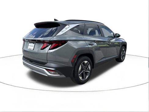 Certified 2026 Hyundai Tucson SEL FWD image 3