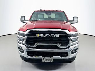 New 2026 RAM 3500 Tradesman w/ Chrome Appearance Group A AWD/4WD video 2