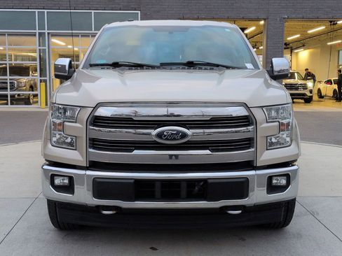 Used 2017 Ford F150 Lariat w/ Equipment Group 501A Mid image 12