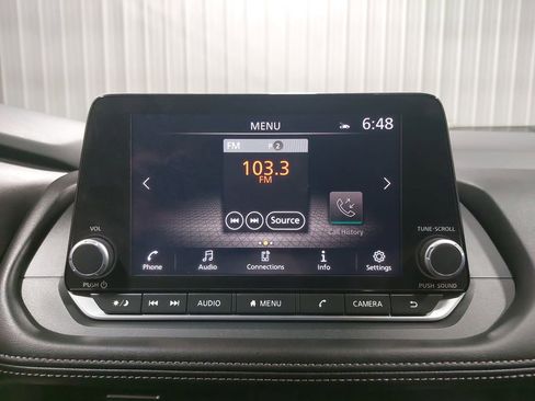 Certified 2025 Nissan Rogue SV w/ SV Premium Package image 22