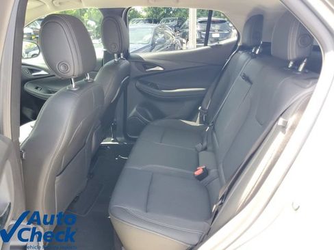 Used 2023 Buick Encore GX Select w/ Sport Touring Package FWD image 12