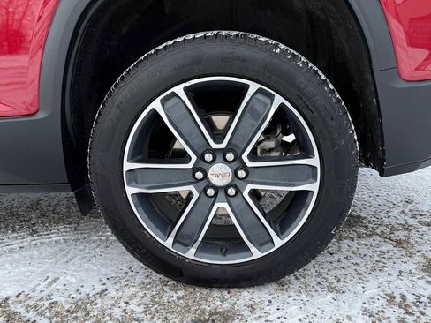 Used 2020 GMC Acadia SLT w/ Driver Alert Package II image 29